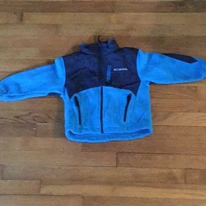 4/5, Columbia jacket